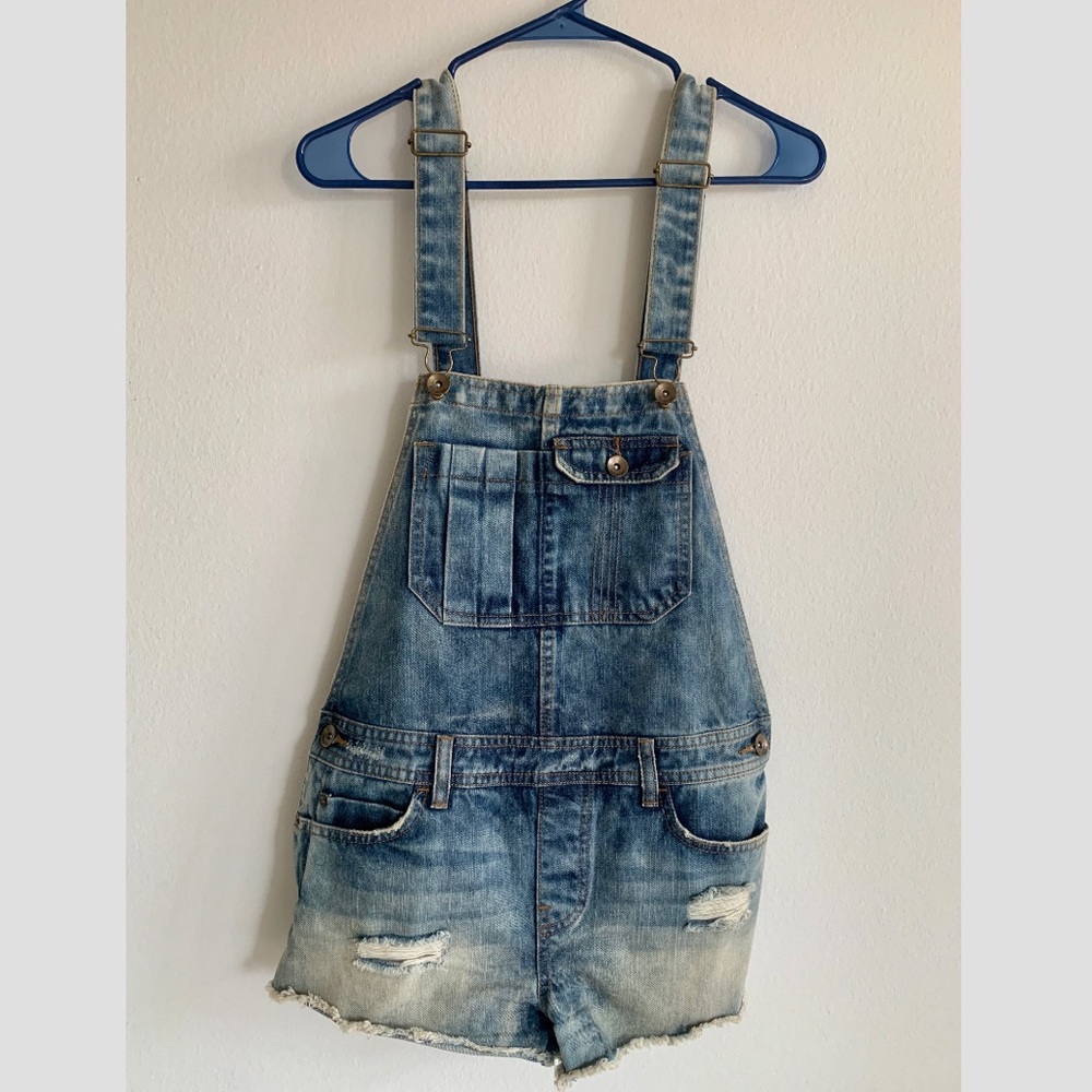 Billabong Ovah n Ovah Distressed Denim Overalls!